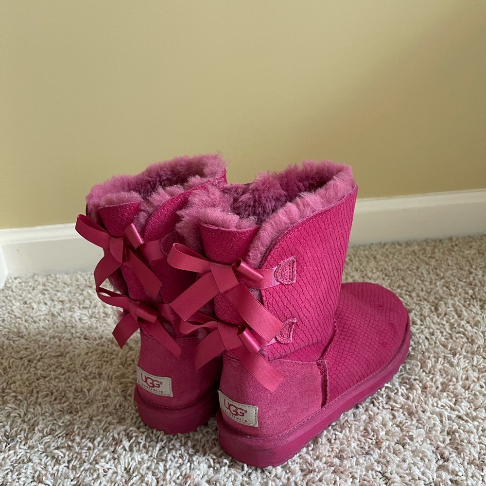 UGG boots Pink Women 6, Bailey Bow short pink boots